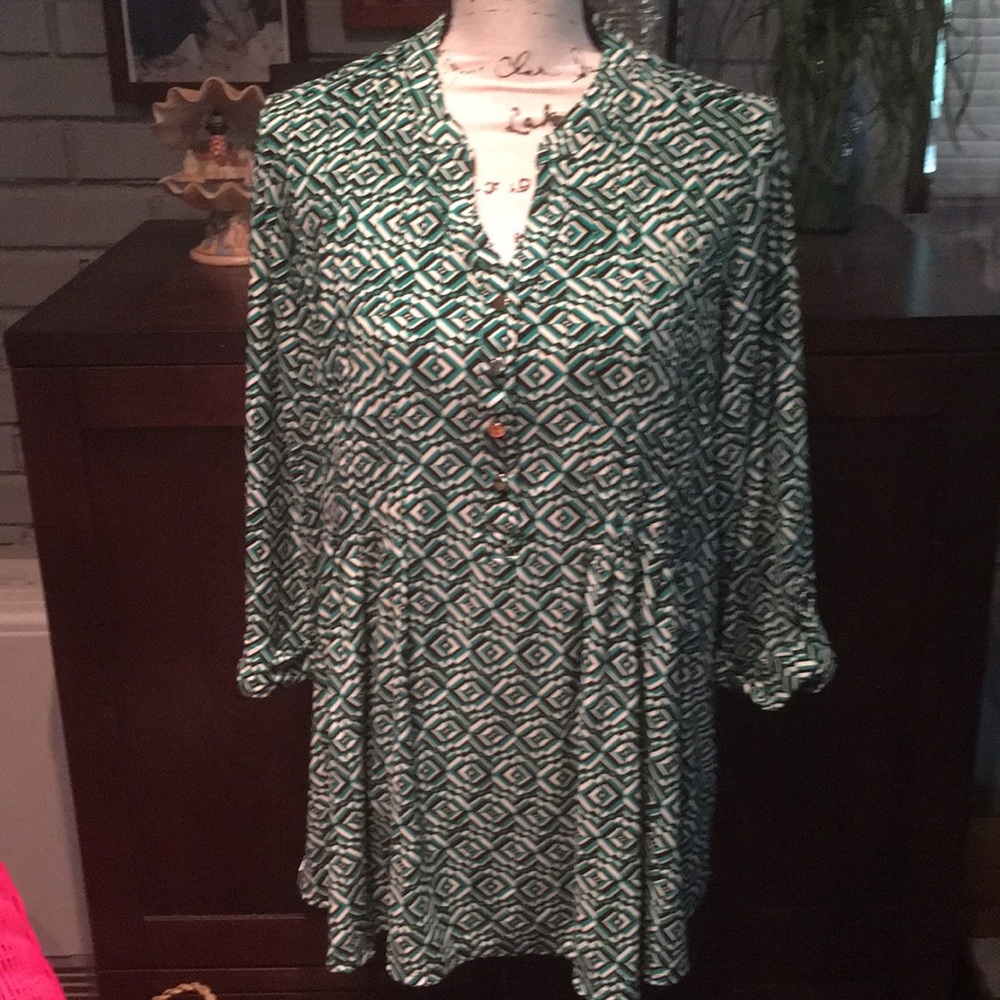 3/4 sleeve top, size 1X